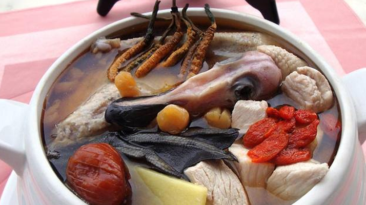 吃鮮冬蟲(chóng)夏草會(huì)過(guò)敏嗎？